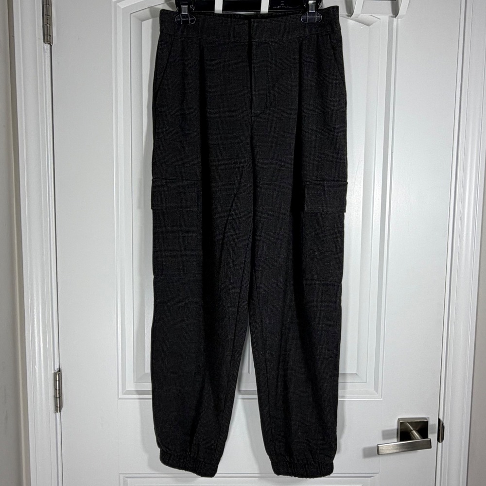 A New Day Gray Glen Plaid Cargo Joggers Pleated Tapered Pants Womens 6
